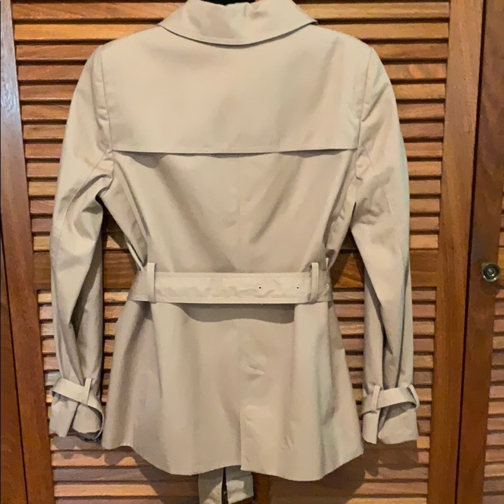Jacket - Picture 3 of 4